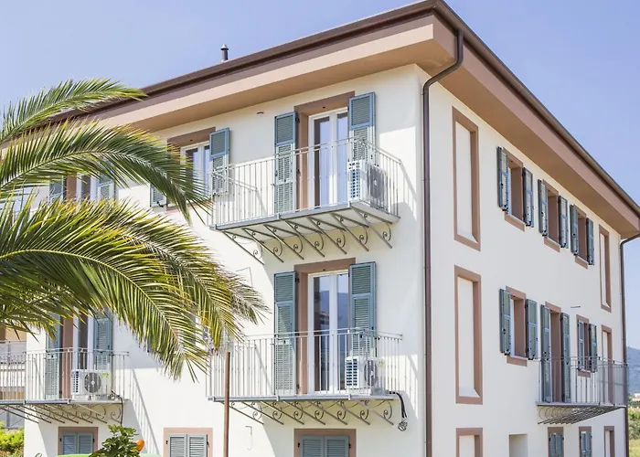 Mit Balkon By Interhome